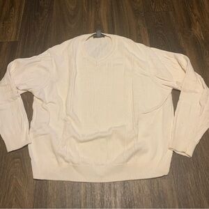 Saddlebred Sweater Cream Color Size XL
100 % Cotton Great Condition